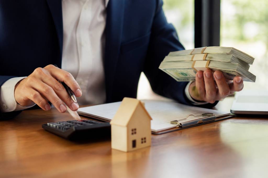 Cash out definition : que signifie ce terme en investissement ?